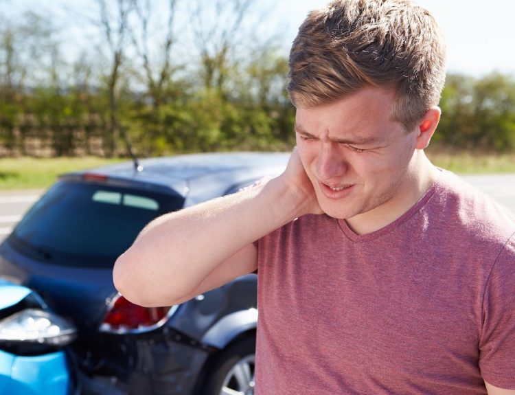 Chiropractor for accidental injury and whiplash