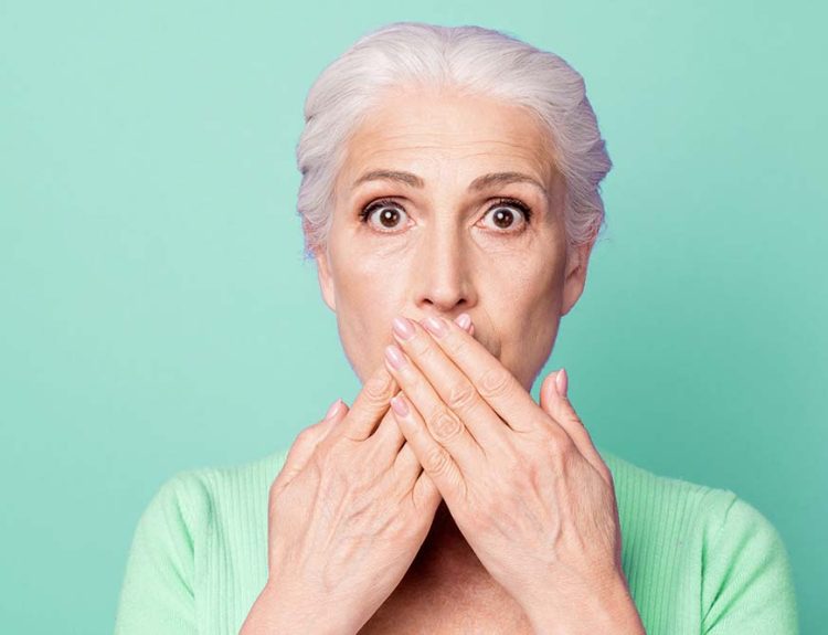 How To Fight Bad Breath From Dentures